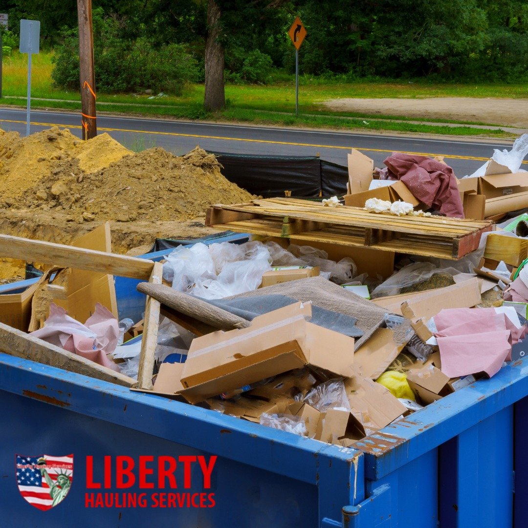 Roll-off dumpster rental in Clermont